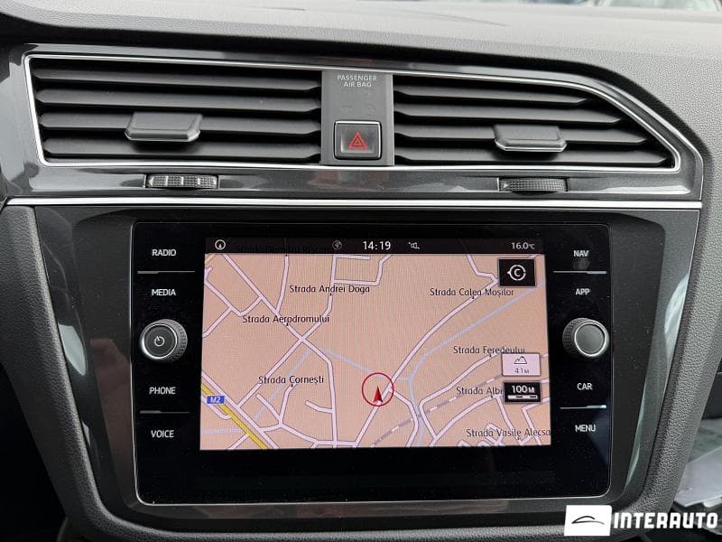 Volkswagen Tiguan 2018 — Миниатюра 14
