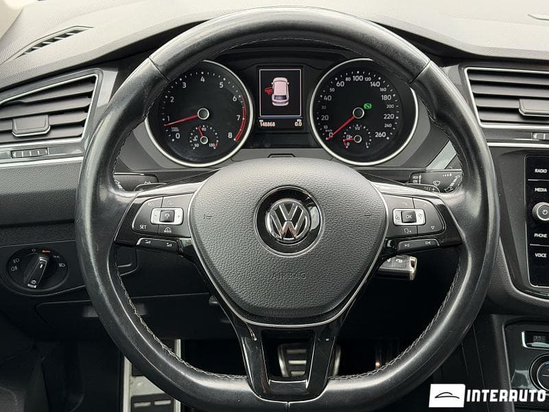 Volkswagen Tiguan 2018 — Миниатюра 10