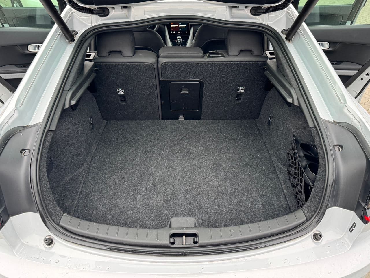 Volvo Polestar 2 2022 — Миниатюра 23