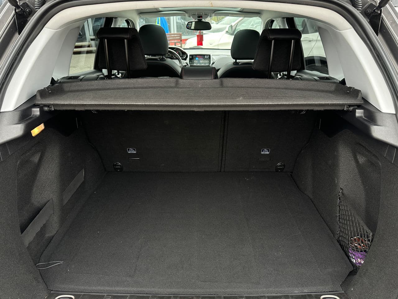 Peugeot 2008 2019 — Миниатюра 19