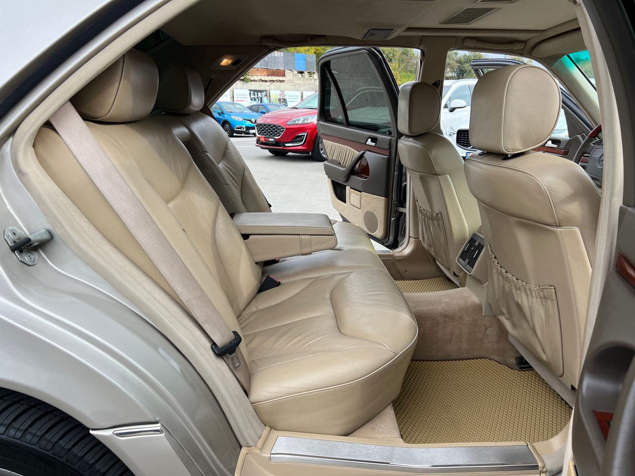 Mercedes S 320 1995 — Миниатюра 13