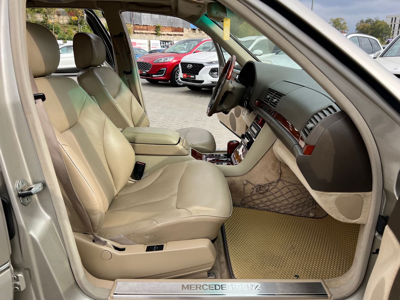Mercedes S 320 1995 — Миниатюра 15
