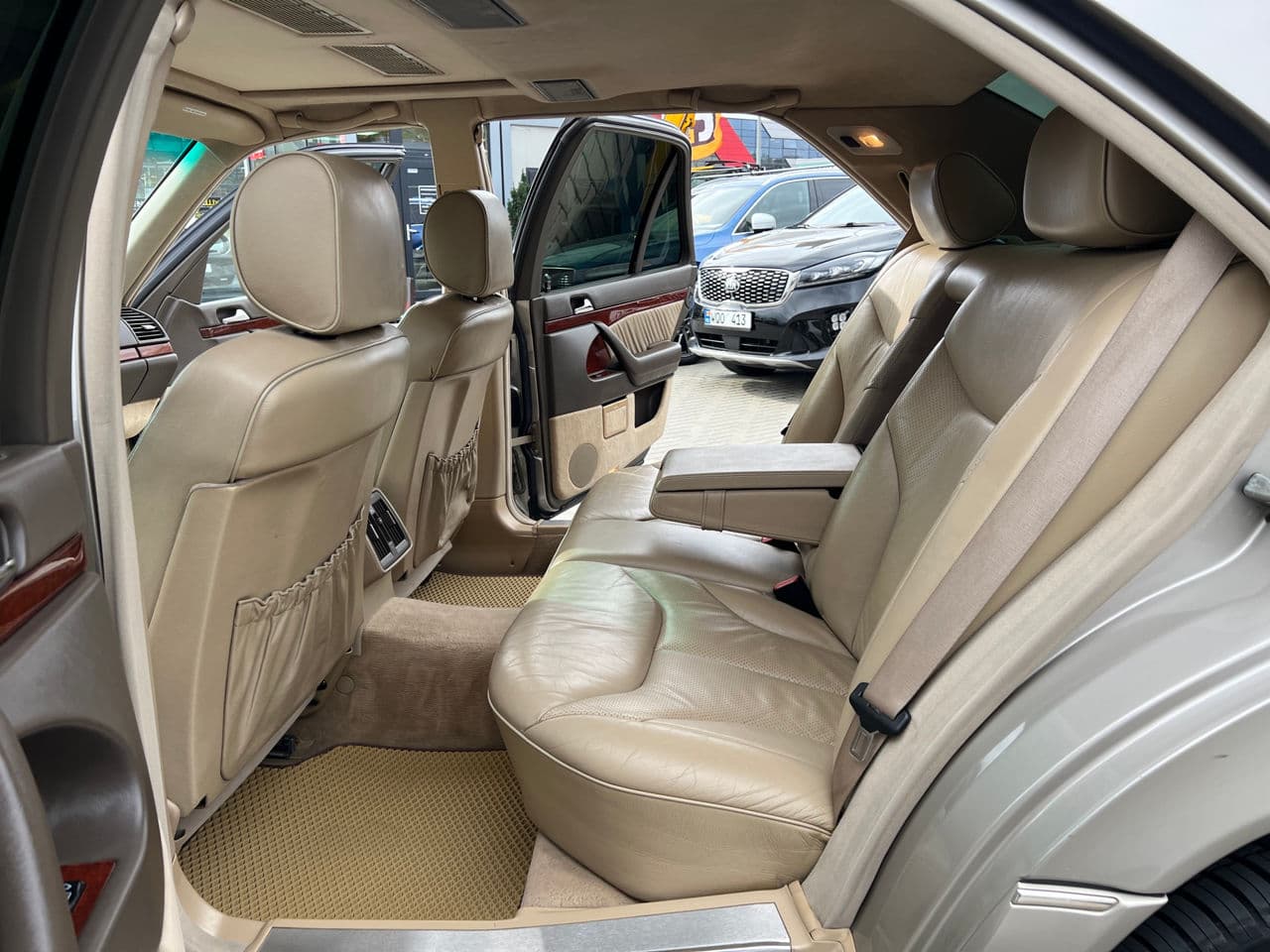 Mercedes S 320 1995 — Миниатюра 12