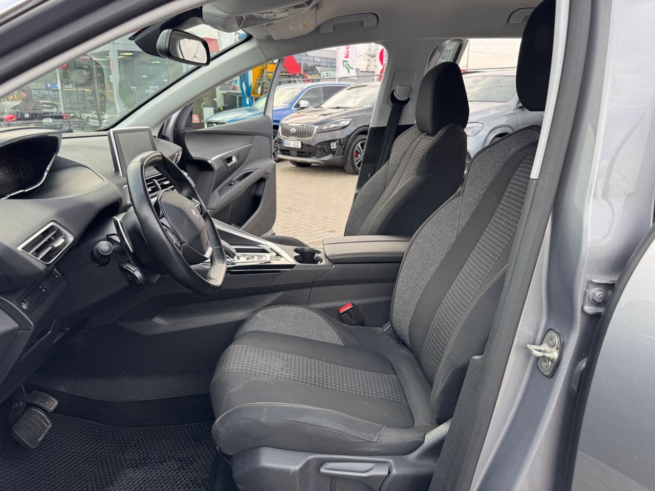 Peugeot 3008 2019 — Миниатюра 5