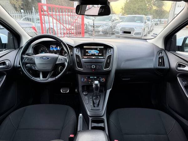 2016 Ford Focus — Miniatură 7