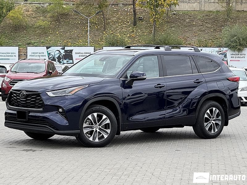 Toyota Highlander 2022 — Миниатюра 2