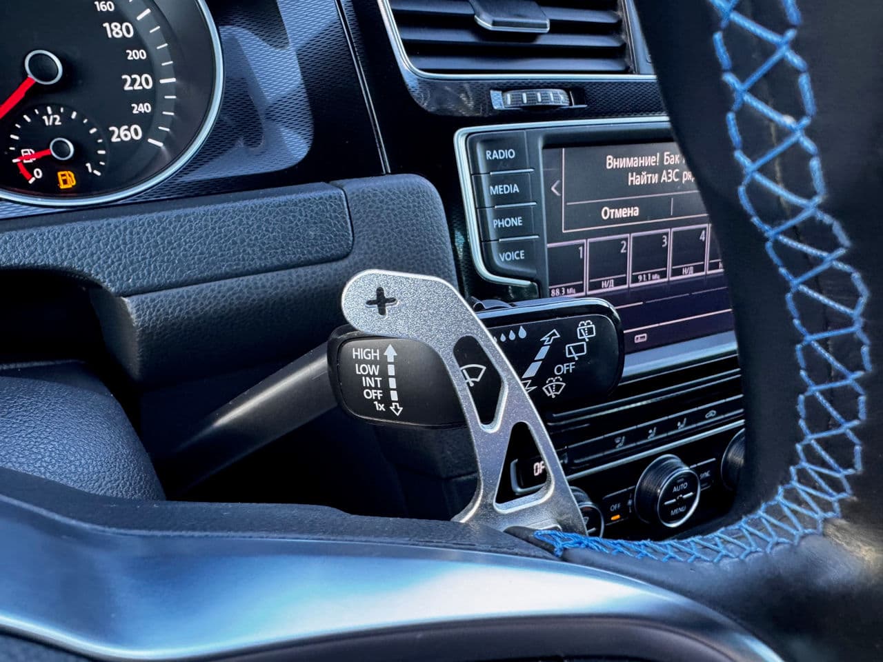 Volkswagen Golf GTE 2015 — Миниатюра 13