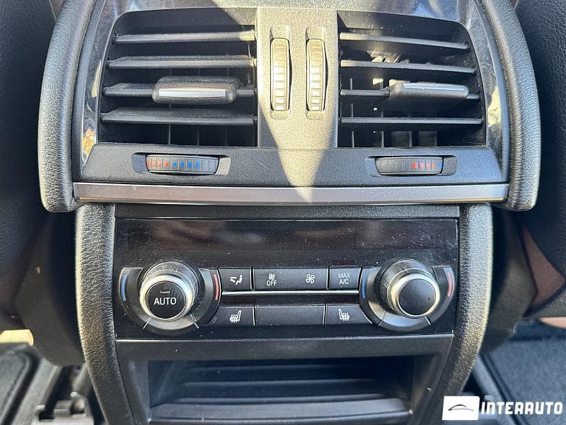 BMW X5 4.0e 2016 — Миниатюра 15