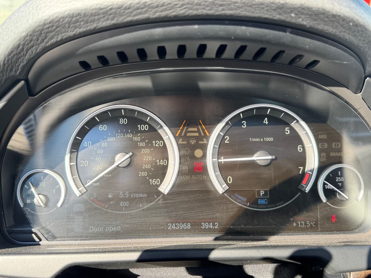 BMW X5 4.0e 2016 — Миниатюра 9
