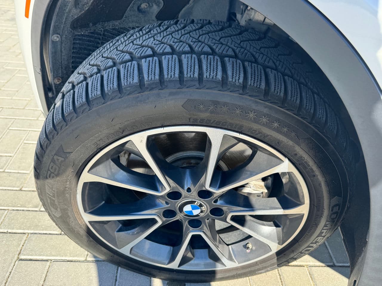 BMW X5 4.0e 2016 — Миниатюра 19