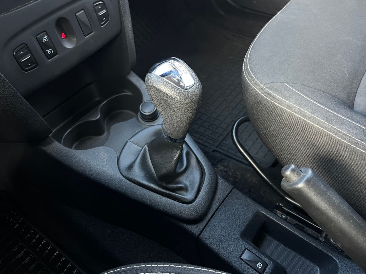 Dacia Logan MCV 2016 — Миниатюра 13