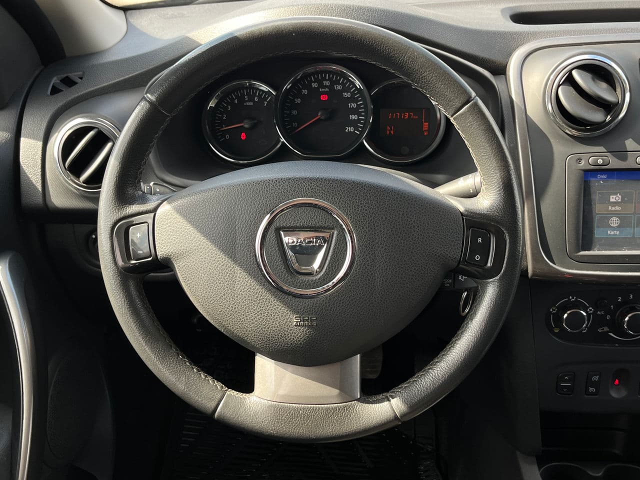Dacia Logan MCV 2016 — Миниатюра 8