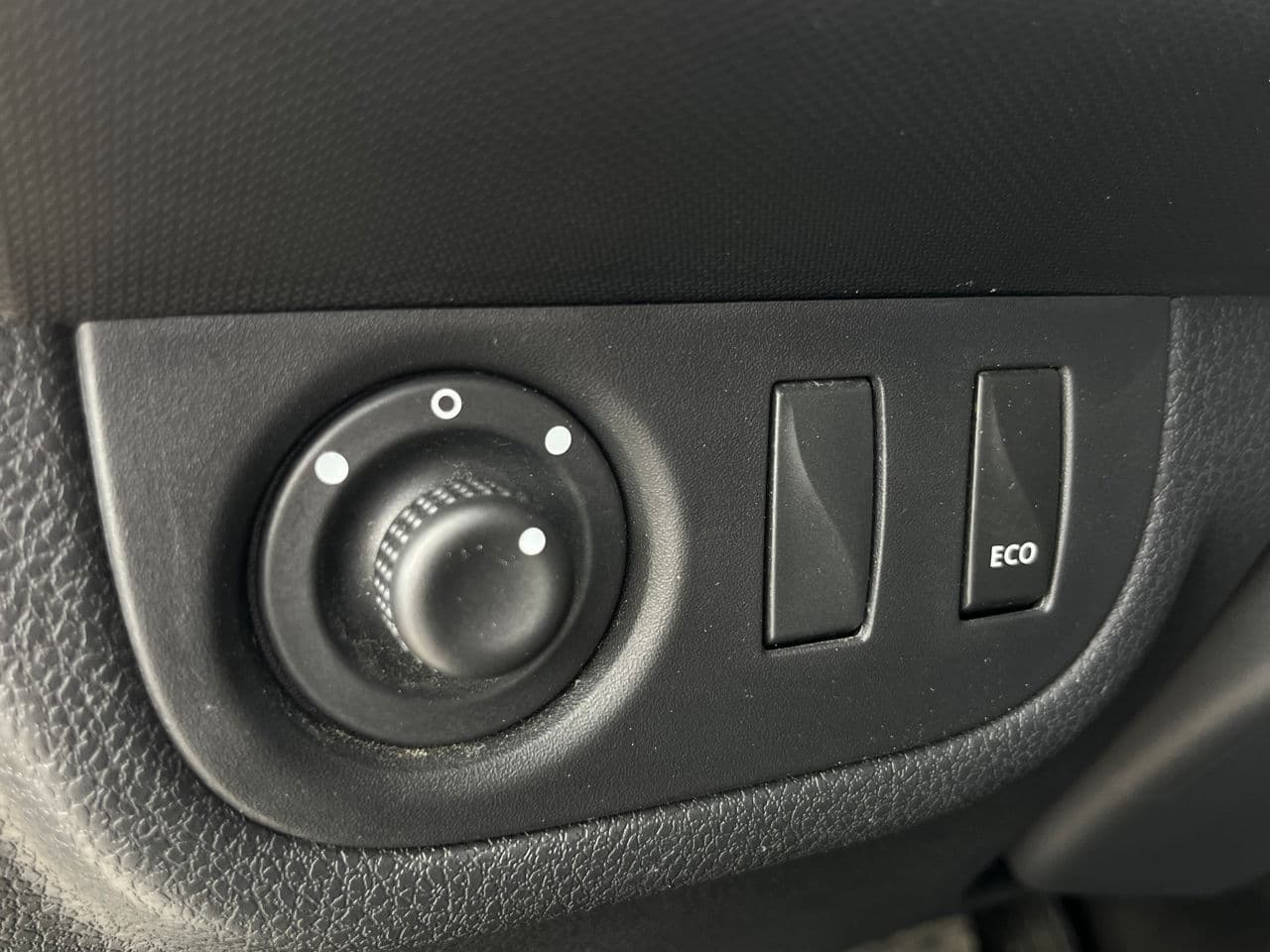Dacia Logan MCV 2016 — Миниатюра 7