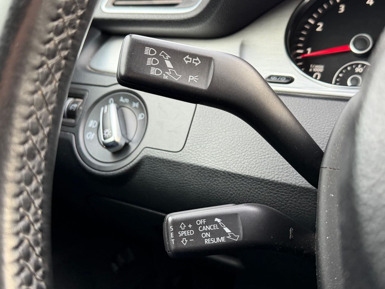 Volkswagen Passat 2014 — Миниатюра 10