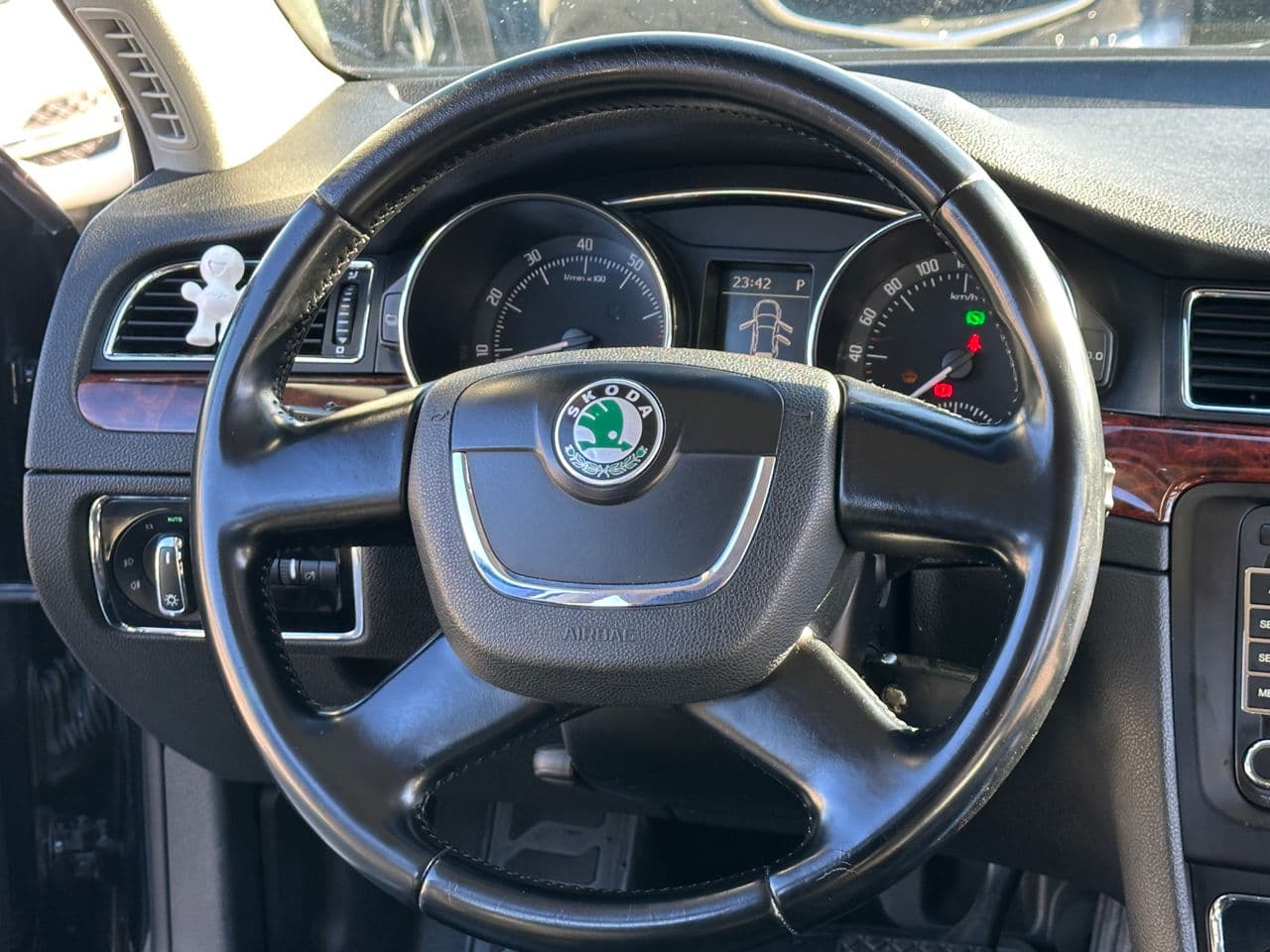 Skoda Superb 2008 — Миниатюра 7