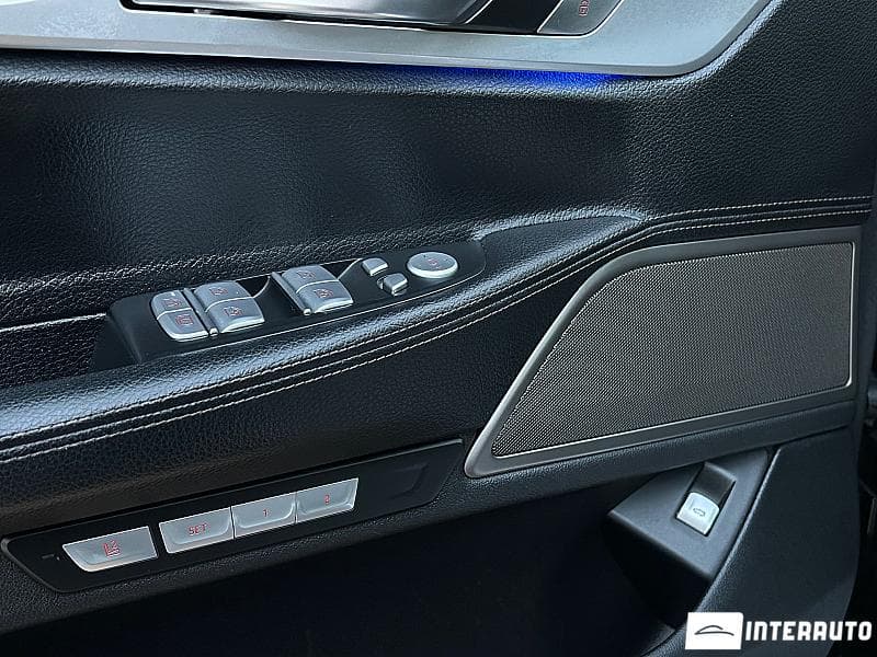 BMW 740e 2017 — Миниатюра 8