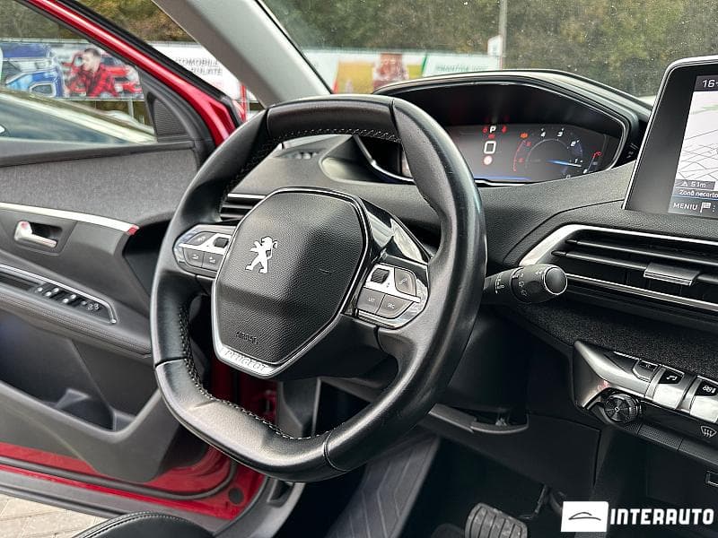 Peugeot 3008 2018 — Миниатюра 10