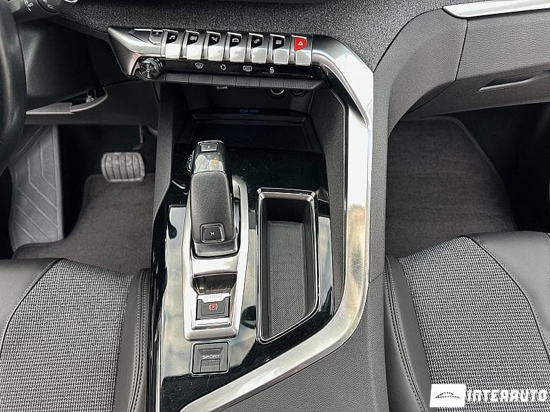 Peugeot 3008 2018 — Миниатюра 13