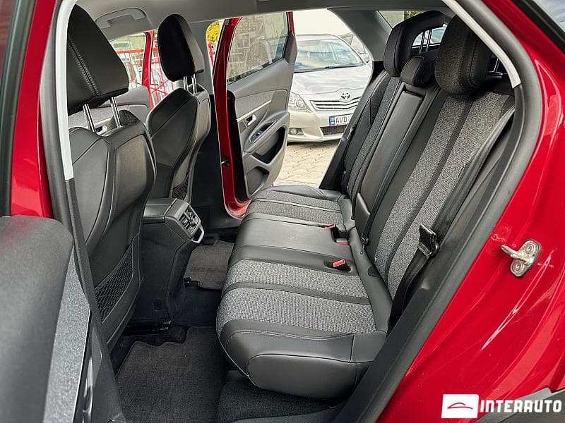 Peugeot 3008 2018 — Миниатюра 6