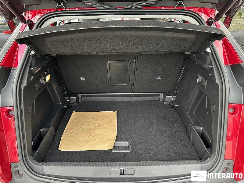 Peugeot 3008 2018 — Миниатюра 17