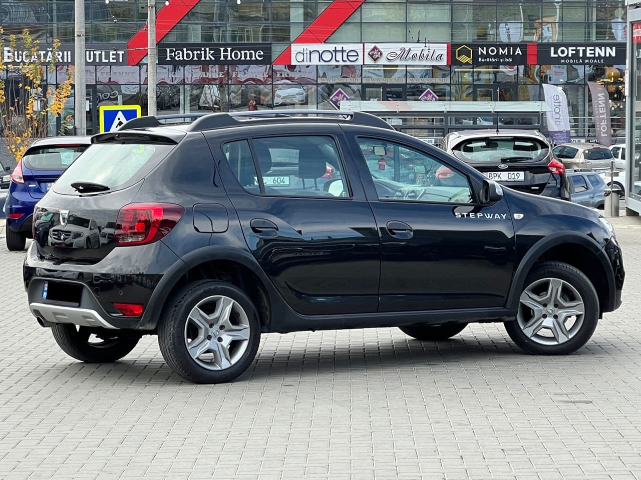 Dacia Sandero Stepway 2017 — Миниатюра 3