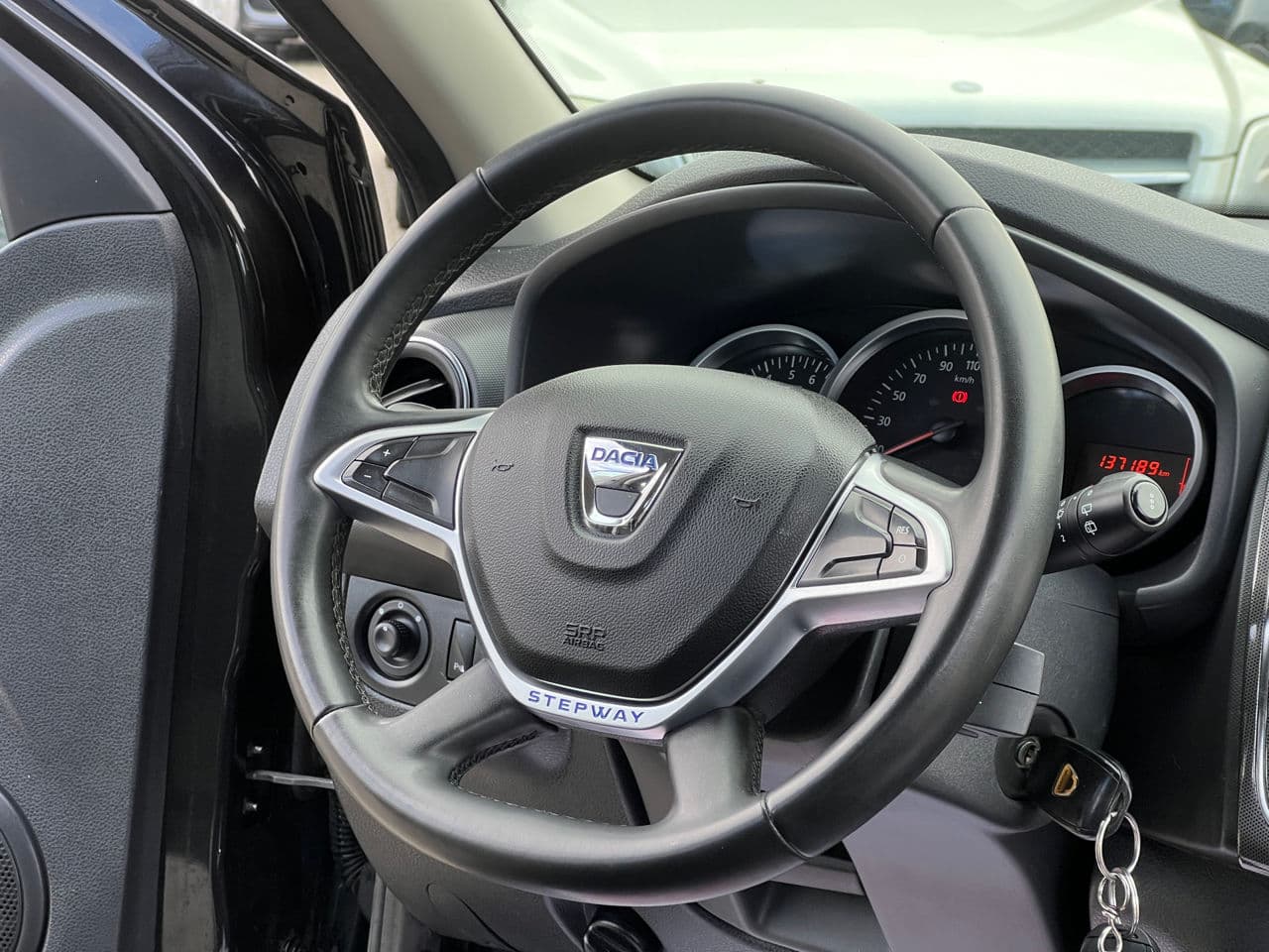 Dacia Sandero Stepway 2017 — Миниатюра 7