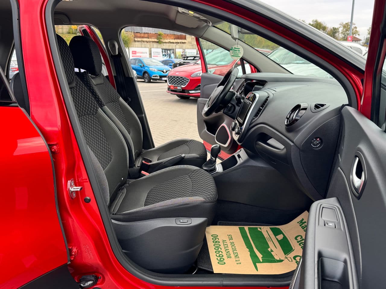 Renault Captur 2019 — Миниатюра 16