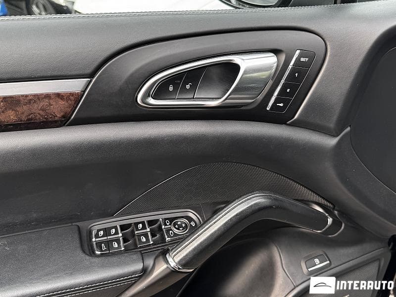 Porsche Cayenne S Hybrid 2015 — Миниатюра 15