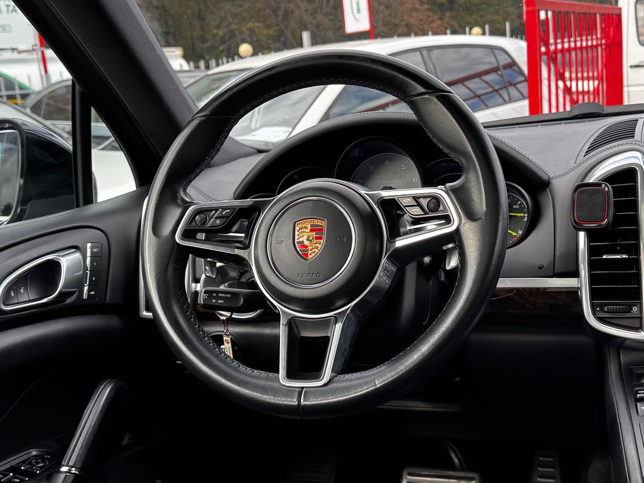 Porsche Cayenne S Hybrid 2015 — Миниатюра 8