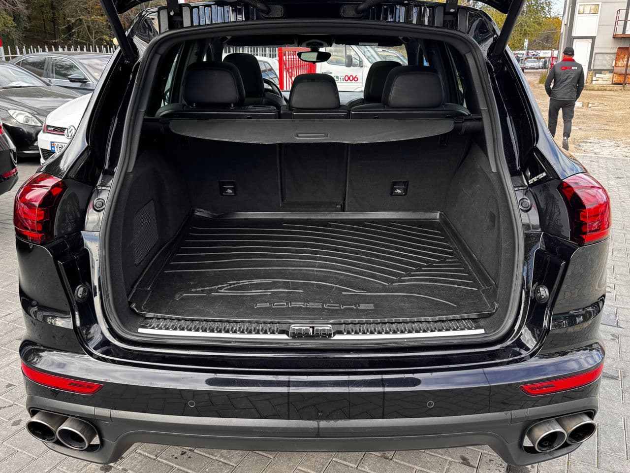 Porsche Cayenne S Hybrid 2015 — Миниатюра 21