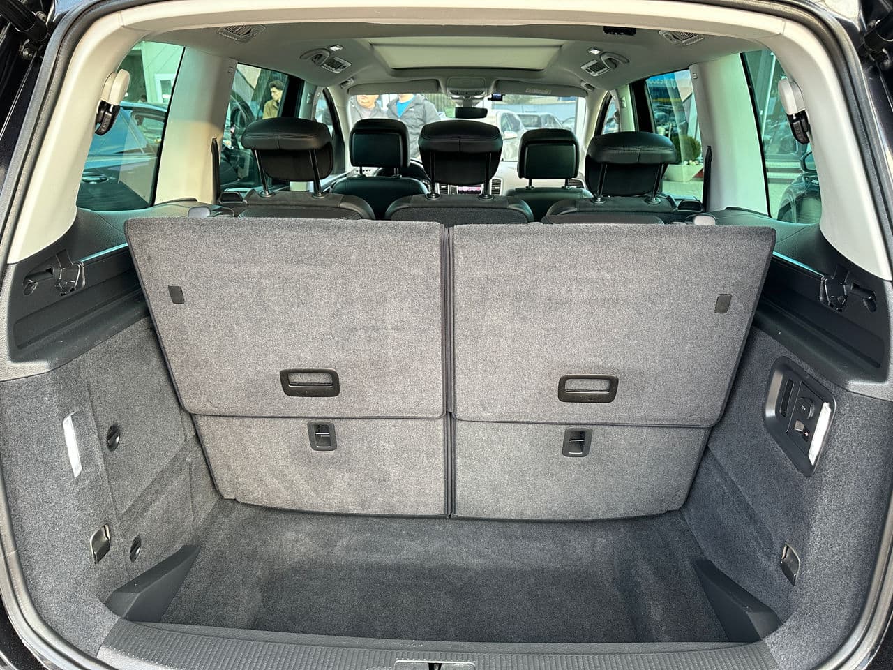 Volkswagen Sharan 2019 — Миниатюра 22