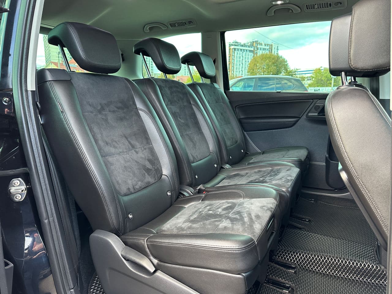 Volkswagen Sharan 2019 — Миниатюра 18