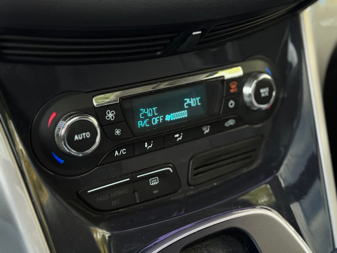 Ford Escape 2013 — Миниатюра 14