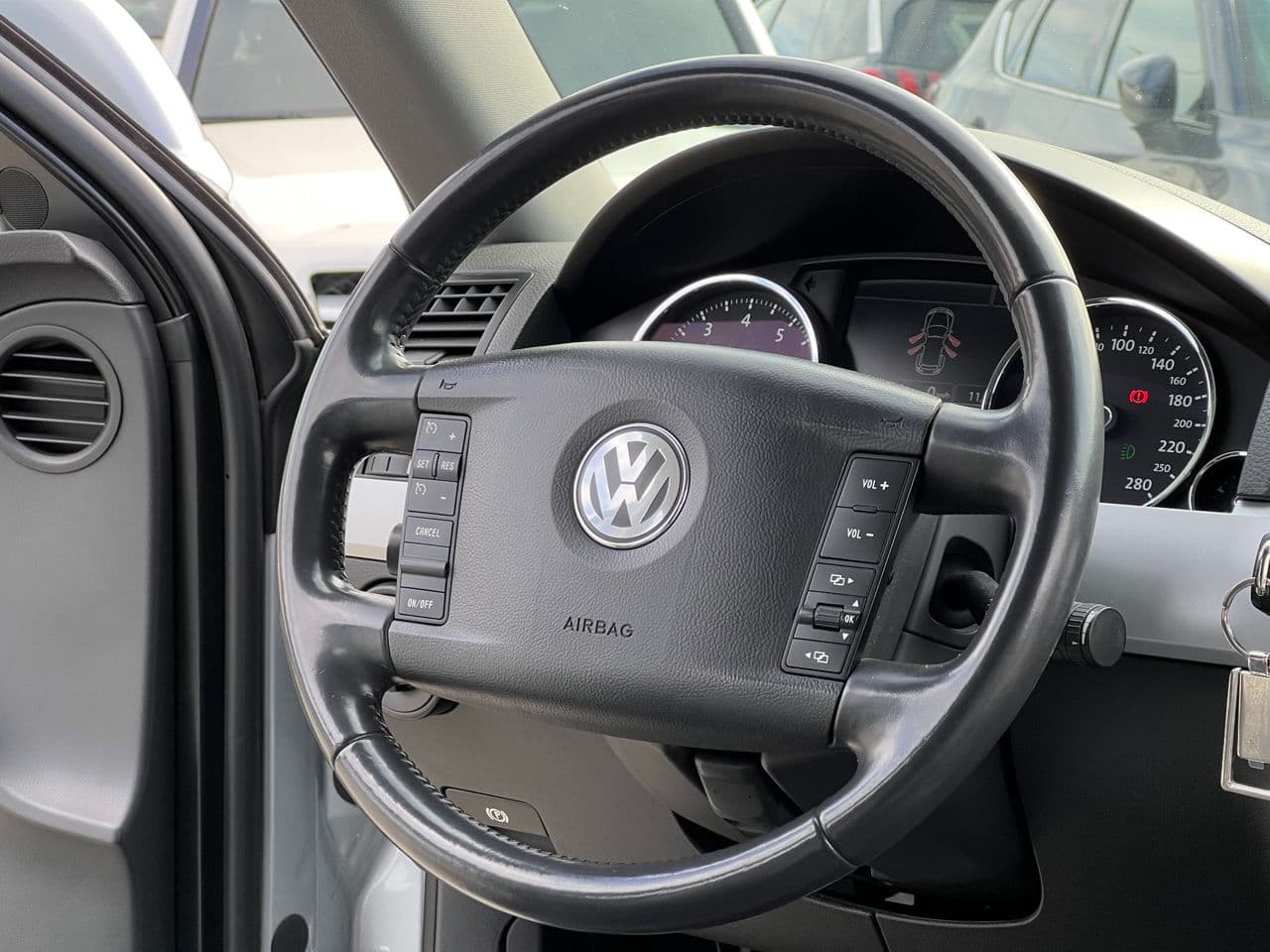 Volkswagen Touareg 2008 — Миниатюра 7