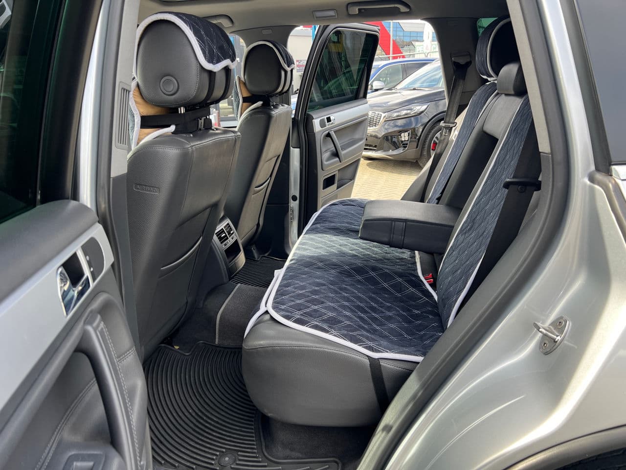 Volkswagen Touareg 2008 — Миниатюра 12