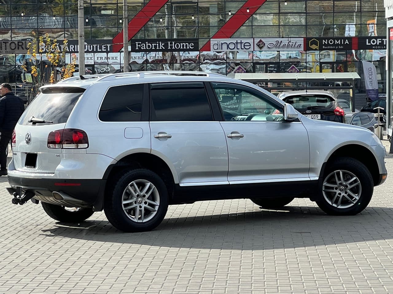 Volkswagen Touareg 2008 — Миниатюра 3