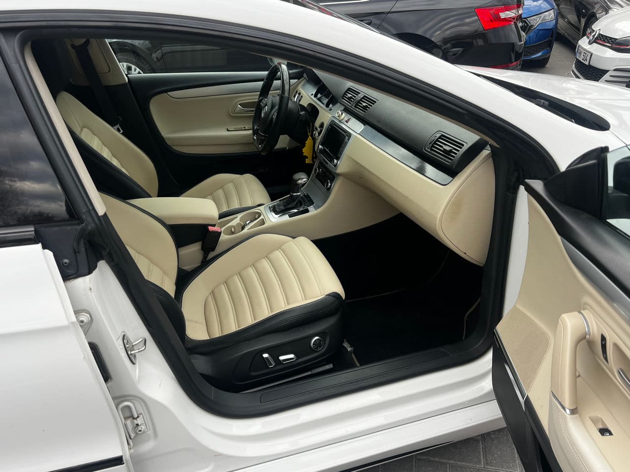 Volkswagen Passat CC 2009 — Миниатюра 5