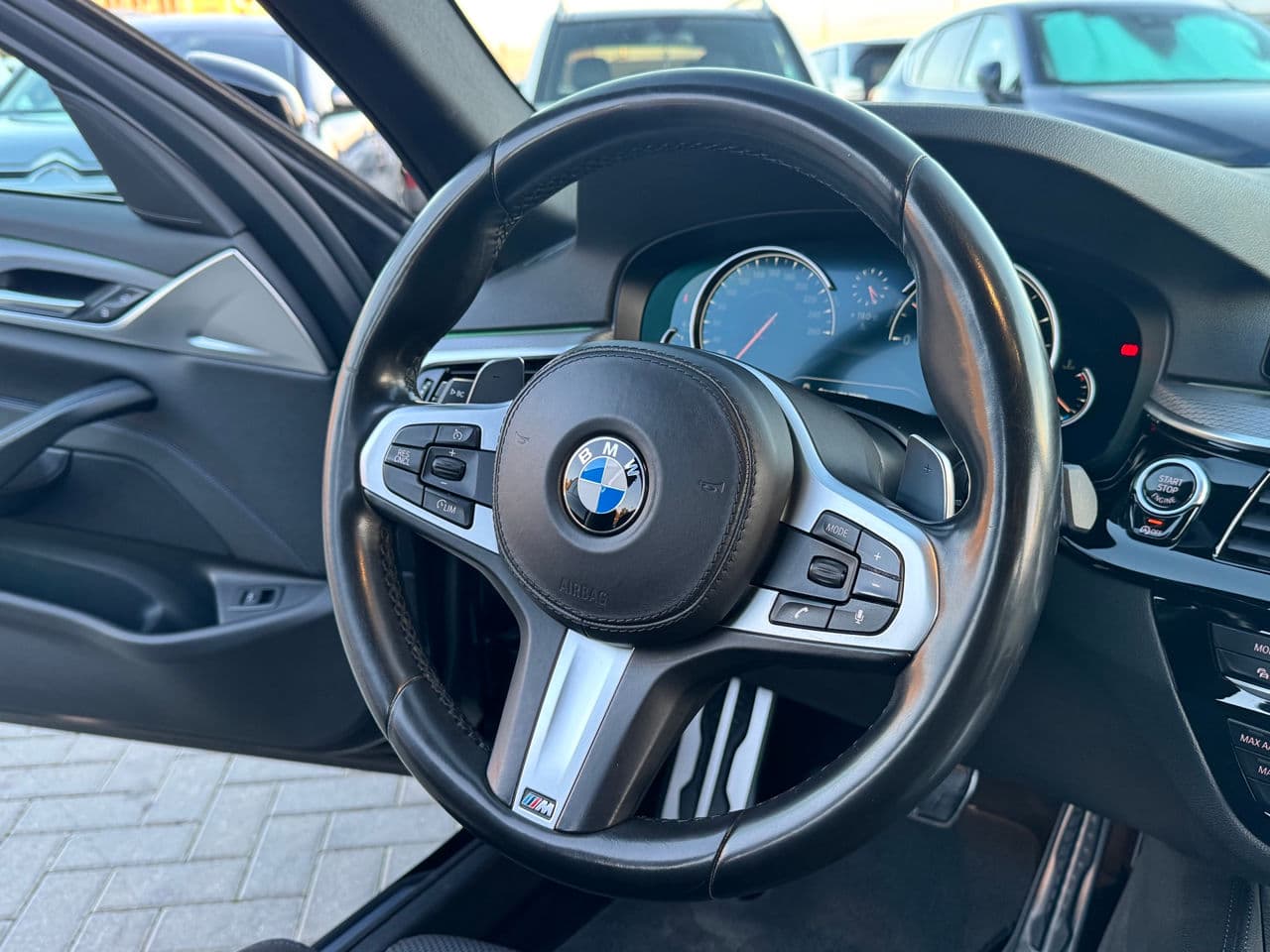 BMW 520 2017 — Миниатюра 7