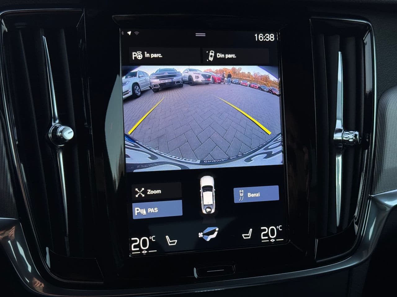 Volvo S 90 2018 — Миниатюра 10