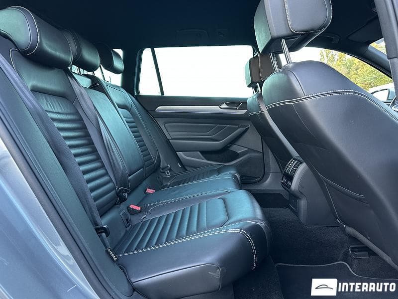 Volkswagen Passat GTE 2021 — Миниатюра 13