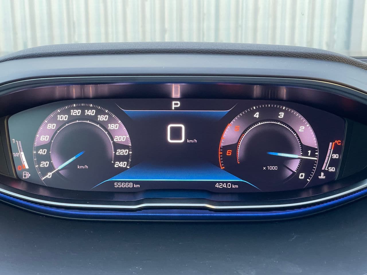 Peugeot 5008 2023 — Миниатюра 9