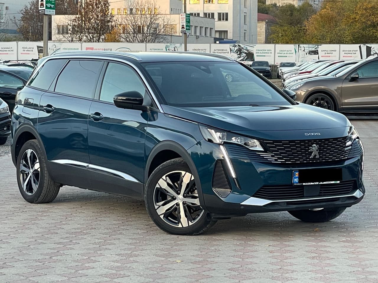 Peugeot 5008 2023 — Миниатюра 4