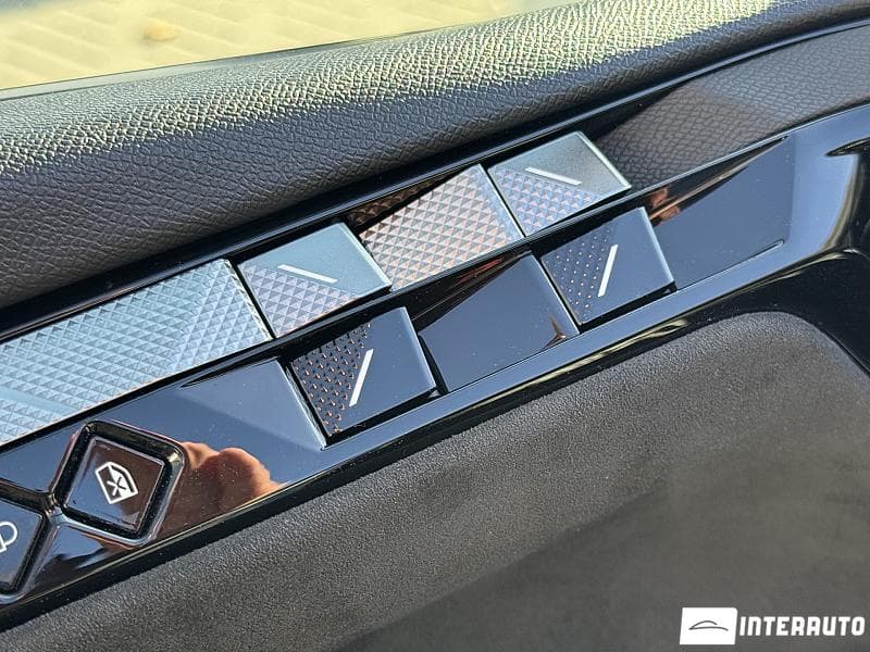 Citroen DS4 2022 — Миниатюра 19