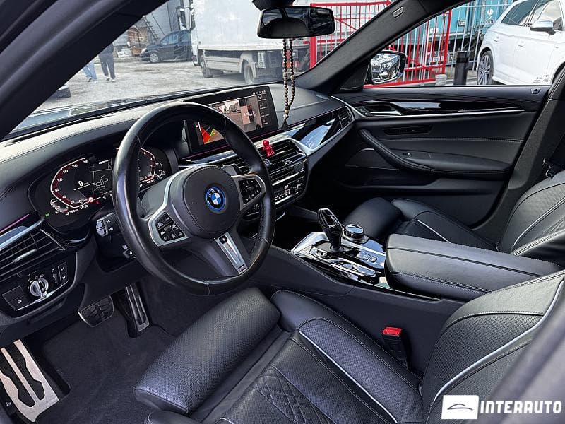 BMW 545e 2022 — Миниатюра 5