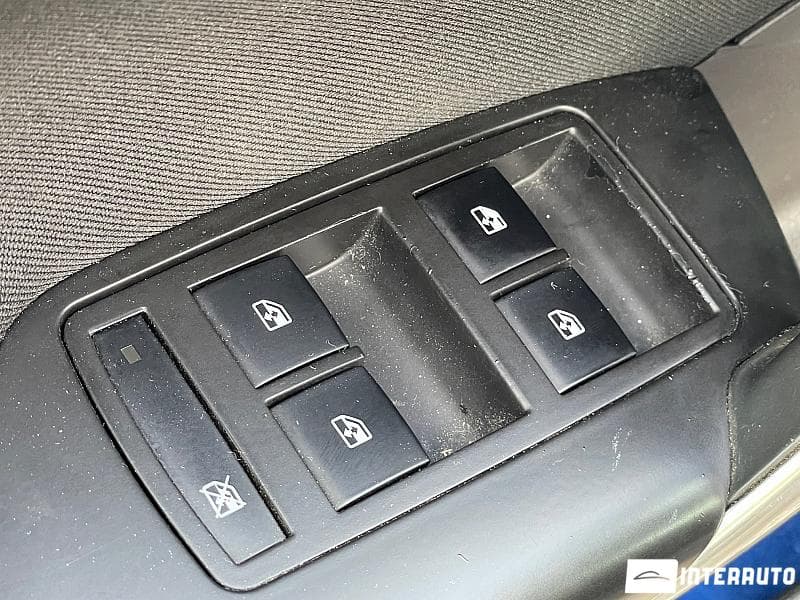 Opel Insignia 2012 — Миниатюра 6