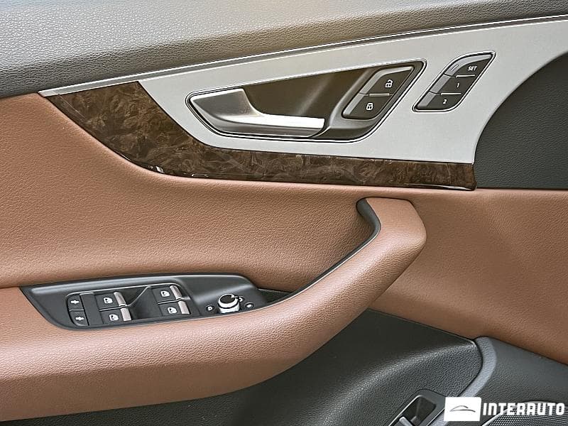 Audi Q7 2018 — Миниатюра 7
