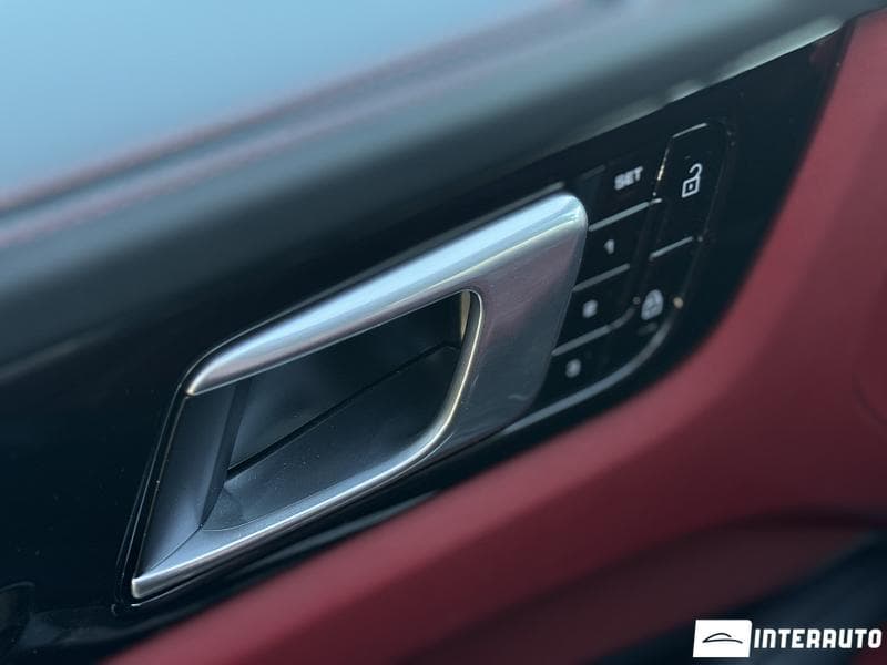 Porsche Cayenne E-Hybrid 2019 — Миниатюра 6