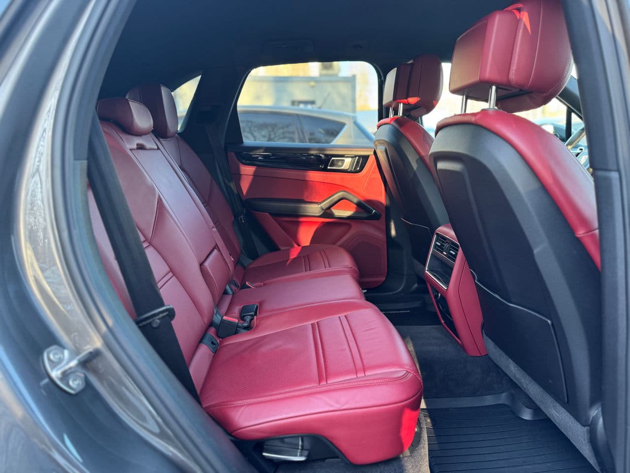 Porsche Cayenne E-Hybrid 2019 — Миниатюра 18