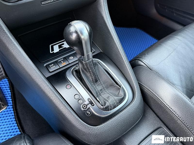 Volkswagen Golf R 2010 — Миниатюра 10