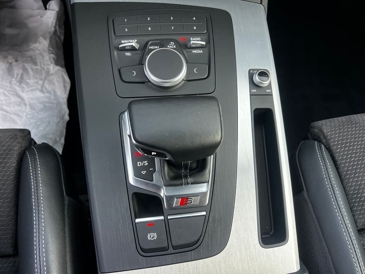 Audi SQ5 2019 — Миниатюра 12
